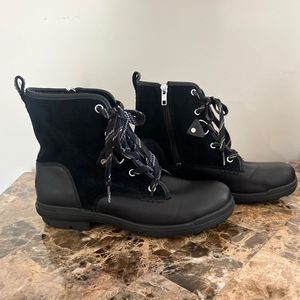 Authenticated UGG Women’s Black Hapsburg Hiker Boots Size 9 Reg. $170